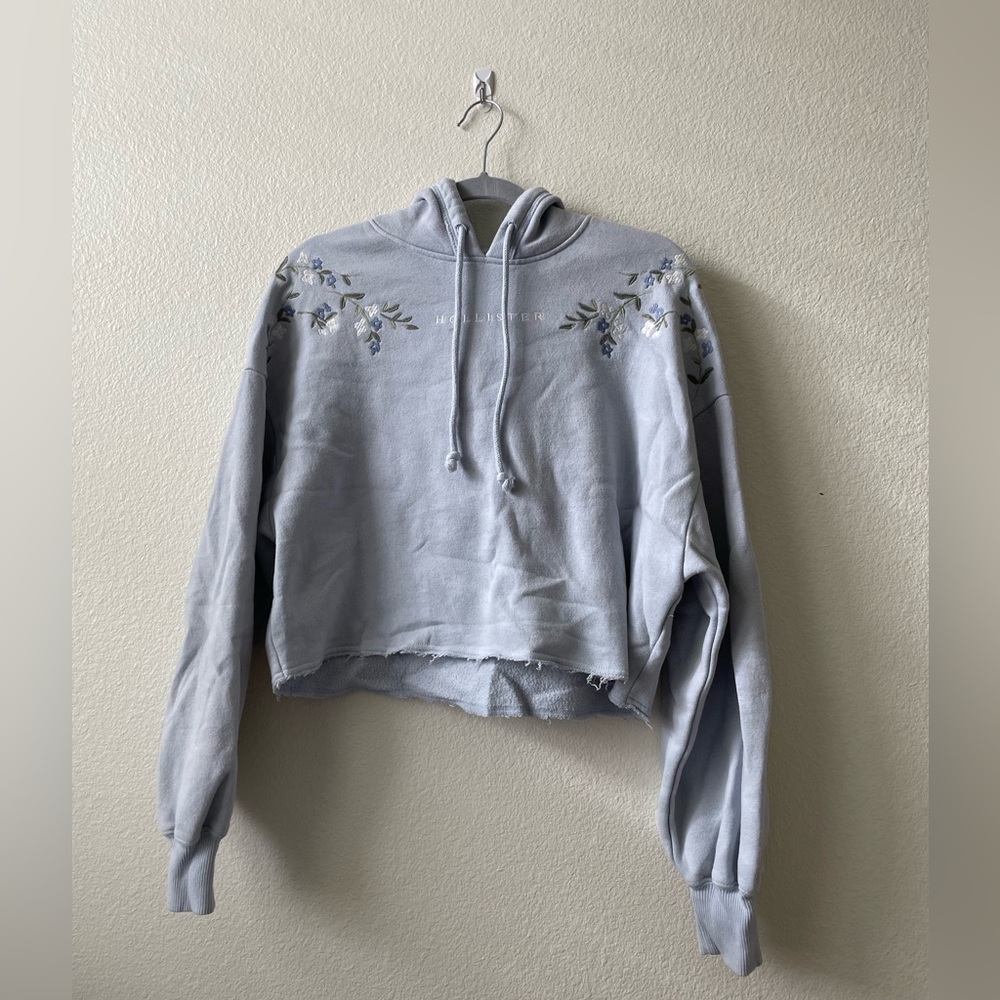 Hollister Blue Embroidered Floral Cropped Hoodie, M